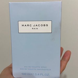 Marc Jacobs Rain